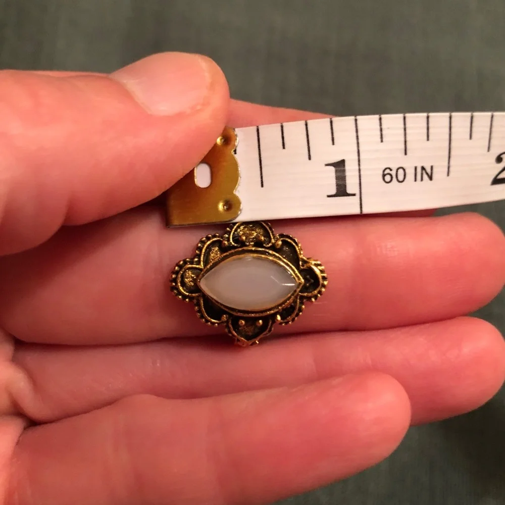 Elegant Bronze Gold Tone and White Faux Stone Ring - Picture 10 of 10
